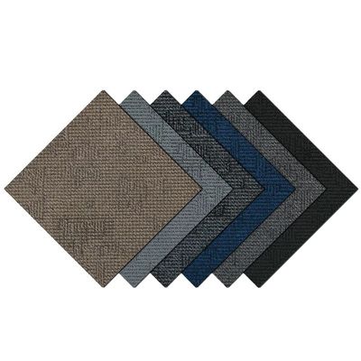 Modulare, rechteckige PP-/Polypropylen-Fliesen mit geometrischem Muster