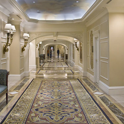 Teppich im Hotel-Stil für den Flur