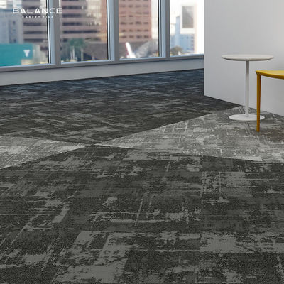 Mittelschicht Schwerverkehrs-Stil Schwarz 600X600 Teppich Fliesen Büro Nylon Jacquard Teppich