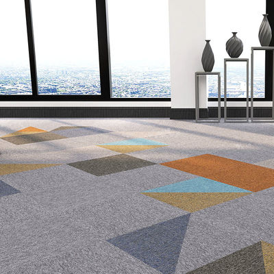 50x50 Commercial Wall Carpet Fliesen mit angepasster Farbe und rutschfeste PVC-Hintergrund