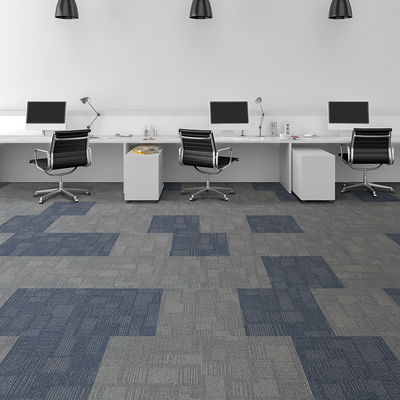 Portale Wasserdichte Nylon quadratische oder rechteckige Form PVC Modular Office Teppich Fliesen 50 * 50cm