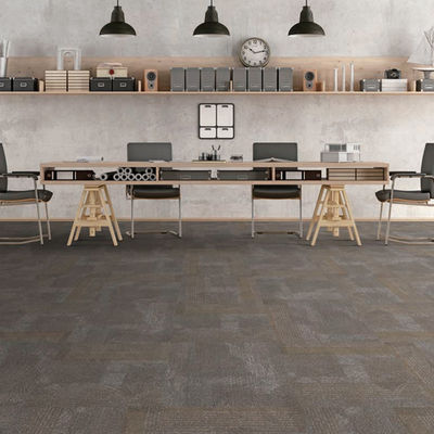Gewerbliche Büroräume Hotel Fußboden Waschbar Moderne Geometrische Nylon PE Backed Teppichfliesen