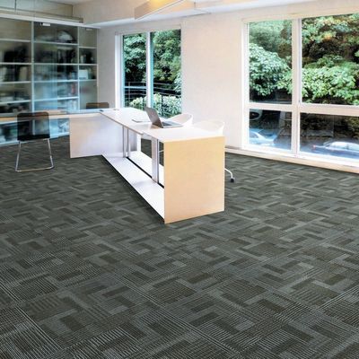 Quadratische Schleife PVC Teppichfliesen für Büro und Zuhause 100%Polypropylen Material