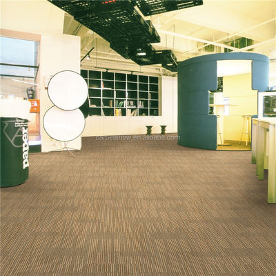 Wasserdichtes, ruhiges Vinylboden mit PVC-Hintergrund und mehrstufigem Loop-Pile-Muster