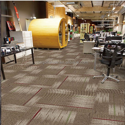 100*100cm Nylon Modular Office Teppichfliesen mit 4,5 mm Pfahlhöhe für Gewerbeflächen