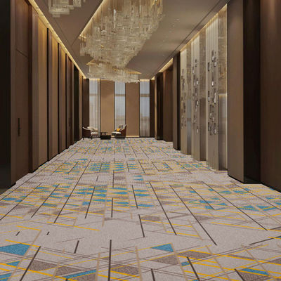 Axminster Wolle Nylon Maschinengefertigte Wand Wand Teppich Custom Muster für Hotelzimmer in Hotels