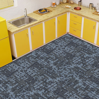 Jacquard Loop Pile Kino Korridor Teppich mit 5,5 mm Pfahlhöhe und 950 g/m2 Pfahlgewicht