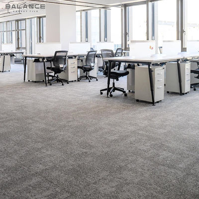 Wohn- und Gewerbezwecke Plain Nylon Teppich für Hotel Büro Flur Zeremonie Wand