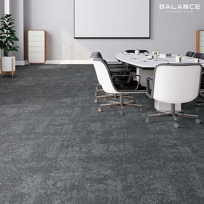 Maschinengemachte Mode-Büro-Zimmer einfache Nylon-/PP-Teppichfliesen für modernen Luxus