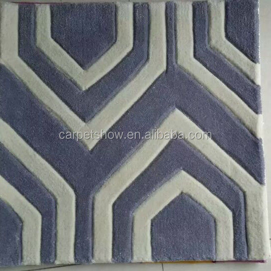 Handgefertigter orientalischer Teppich aus Tuftwolle in Schleifhaufen mit anpassbarem Design und Farbe