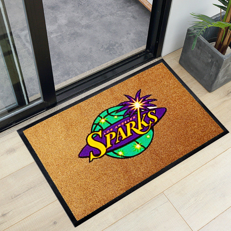 Custom Design 3D Logo Türmatte Schiebefeste PVC-Spule Küchennudel Teppich für den Außenbereich