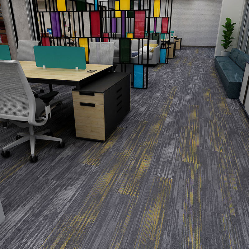 Büroflächenlösung 25 x 100 Teppichfliesen mit rutschfreiem Rücken und mittlerem Pfahldesign
