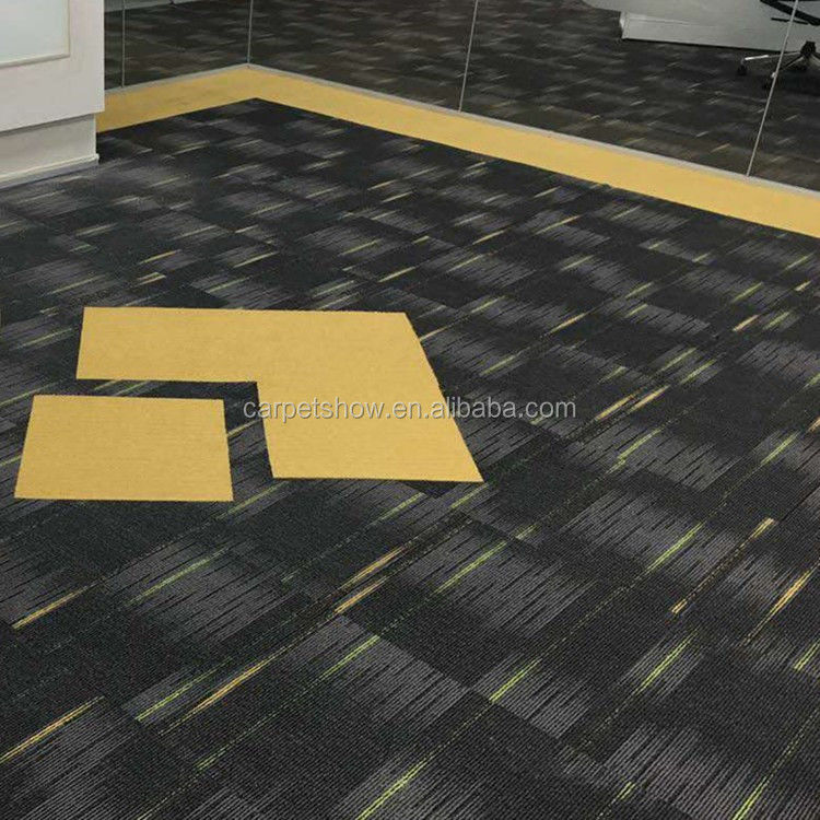 100*100cm Nylon Modular Office Teppichfliesen mit 4,5 mm Pfahlhöhe für Gewerbeflächen